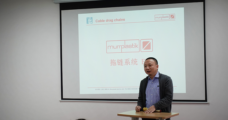 德國莫爾公司技術(shù)團(tuán)隊(duì)來我司進(jìn)行培訓(xùn)指導(dǎo)